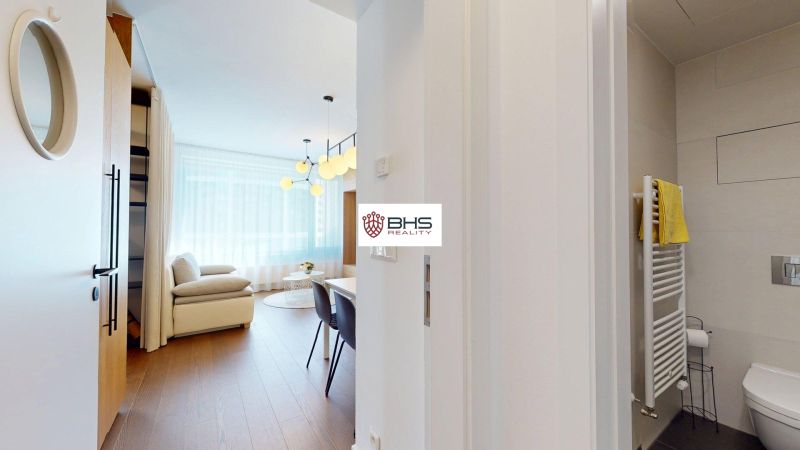 Sky-Park-Residence-2-Tovarenska-793712-Bratislava-Stare-Mesto-b5.jpg